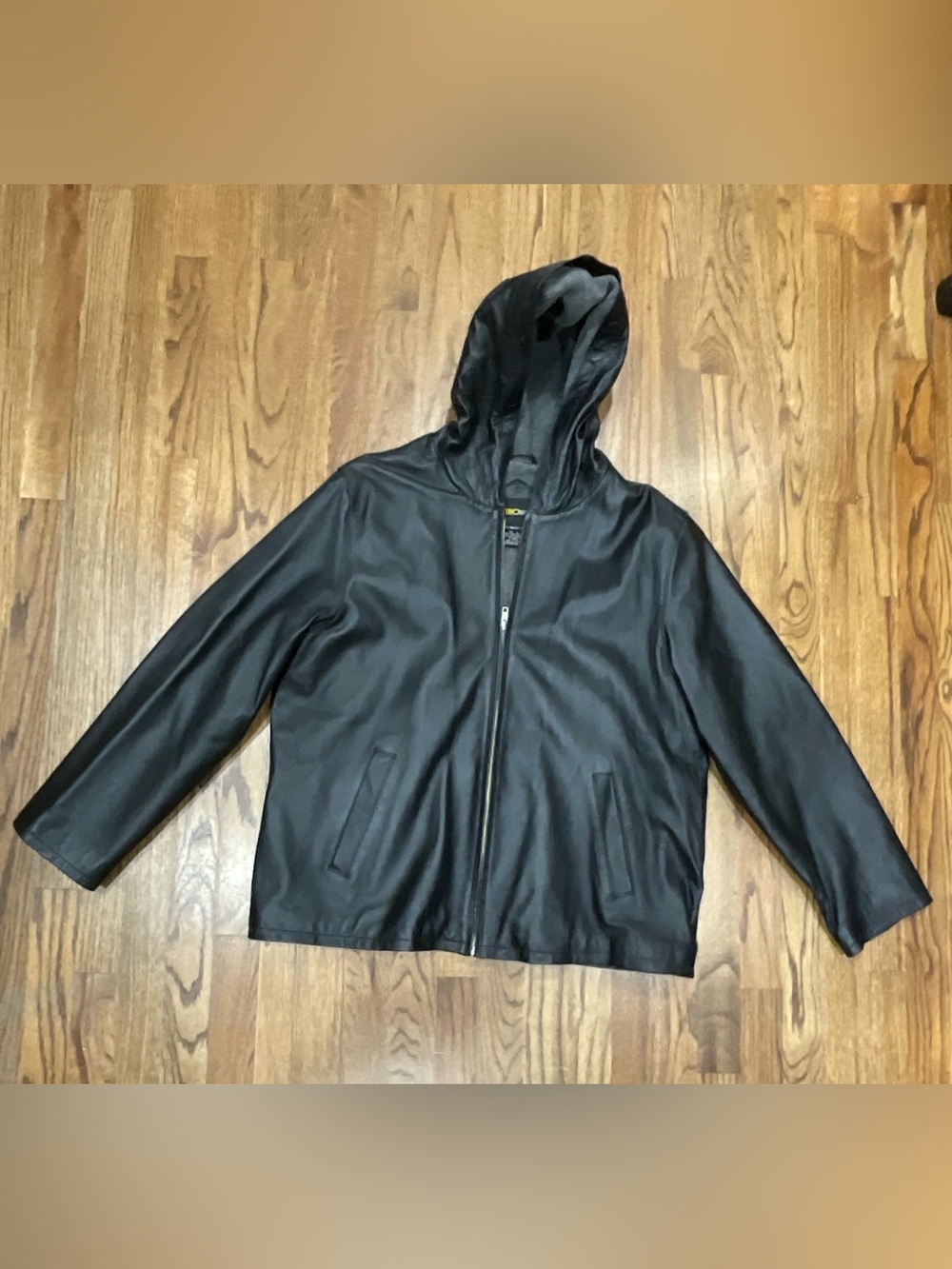 NEVER WORN, MENS BLACK LEATHER HOODIE FULL ZIP JACKET